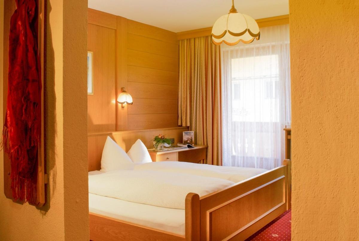 Apart Garni Eveline Ischgl Exterior photo